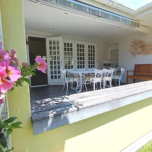 3* Bed & Breakfast On The Bay